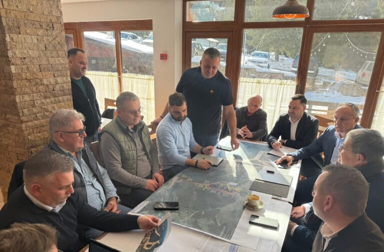 Vizită de lucru în zona Vârtop – Arieșeni: Autoritățile din Bihor pregătesc transformarea stațiunii într-o destinație turistică de top!