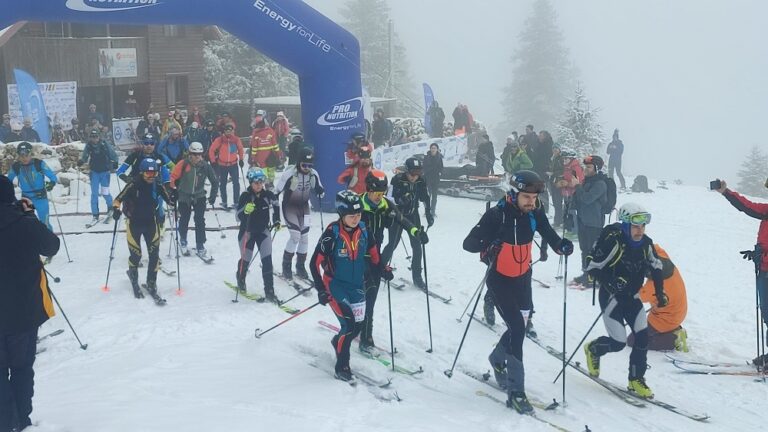 Circa 70 de participanți la cele două probe – schi alpinism și schi de tură