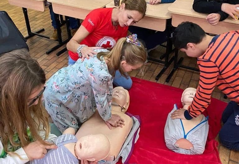 Proiect european câștigat de primăria din Buteni, în parteneriat cu autorități din Ungaria: Proiectul are ca obiectiv promovarea sănătății și educației prin sport!