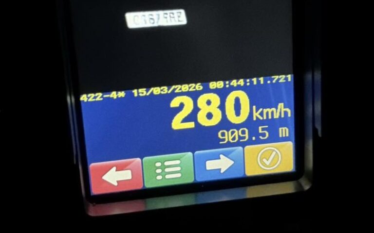 Șofer prins cu 280 km/h pe Autostrada A3, în miez de noapte