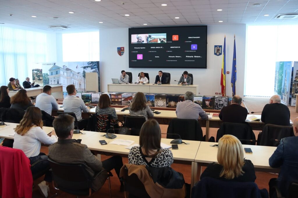 Reorganizarea administrației locale, în centrul discuțiilor la Arad: primarii, convocați la Consiliul Județean Arad