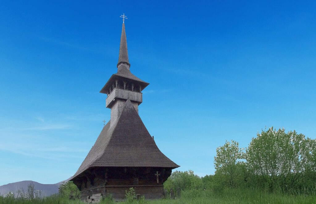 Cinci biserici de lemn din Bihor vor fi restaurate