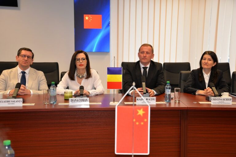 Delegație oficială chineză, în vizită la Consiliul Județean Cluj. Rațiu: „Încurajăm schimbul de informații și cunoștințe între specialiștii români și cei chinezi!”