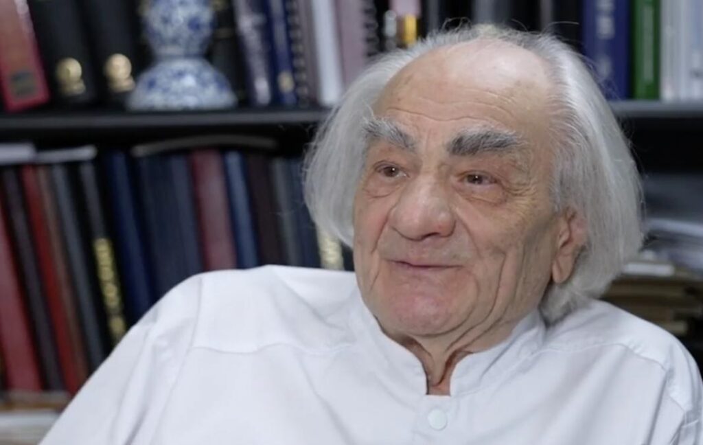 Leon Dănăilă: „Creierul trebuie folosit permanent”. Secretul longevității și rolul rugăciunii în menținerea sănătății mentale