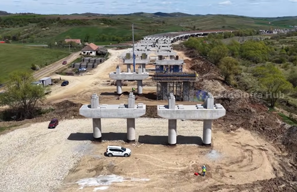 (VIDEO) Cum arată mega-viaductele care schimbă Clujul? Cum avansează lucrările la viaductele de la Nădășelu și Topa Mică?