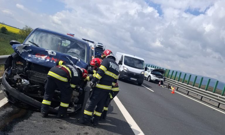 Trafic dat peste cap pe autostrada A1 între Sebeș și Sibiu după un accident rutier: Două autovehicule implicate!