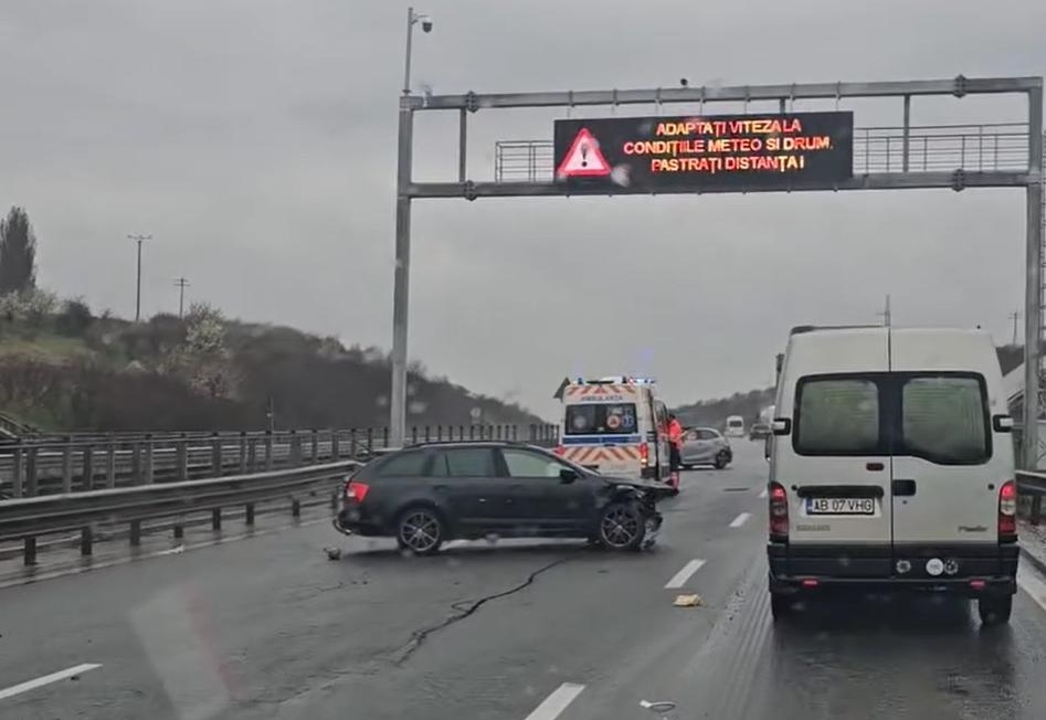Momente de groază pe Autostrada Transilvania între Turda și Gilău: Două mașini făcute praf!