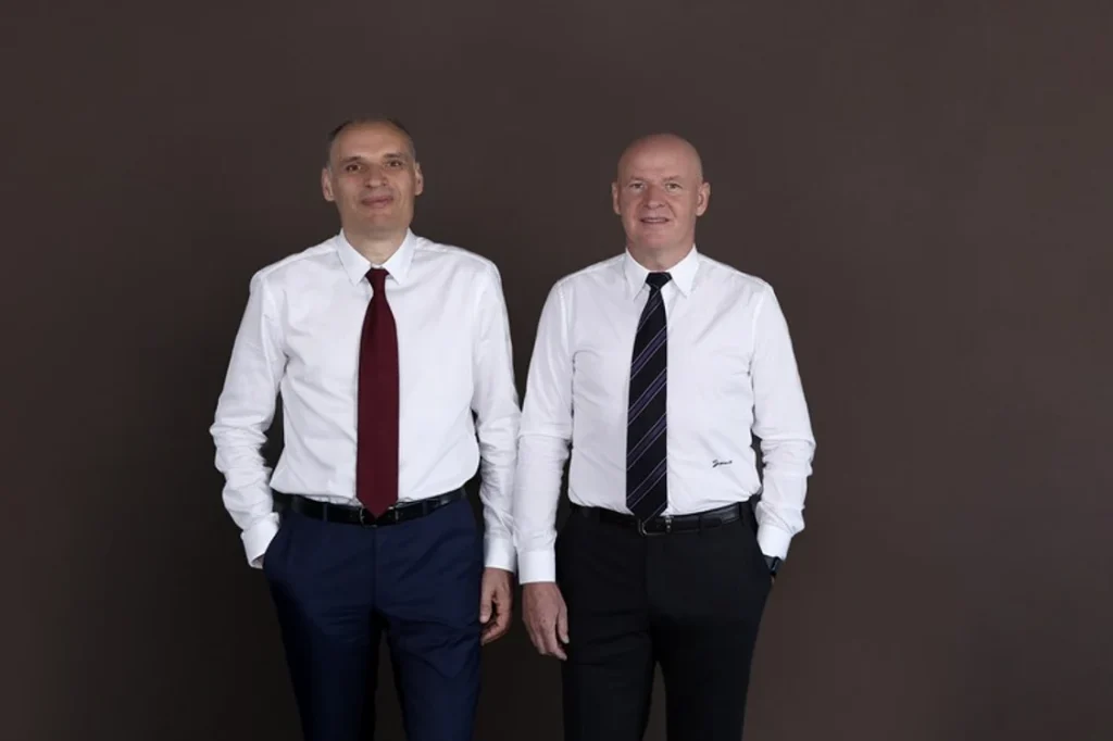 Mișcare black tie pe piața imobiliară din Cluj: Frații Pavăl au cumpărat un teren strategic!