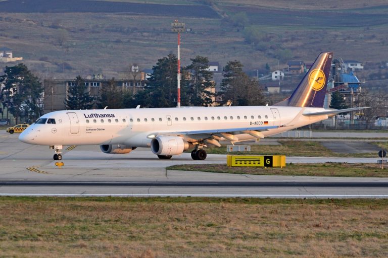 23 de avioane, în același timp pe Aeroportul Cluj! Record absolut într-o singură noapte