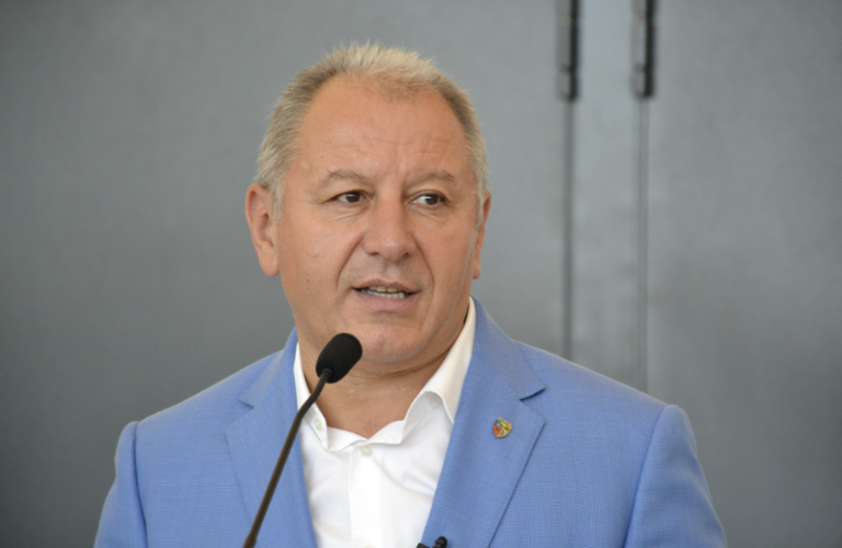 Radu Moldovan demisionează de la șefia PSD Bistrița-Năsăud după ancheta DNA: Rămâne președinte al Consiliului Județean Bistrița Năsăud!
