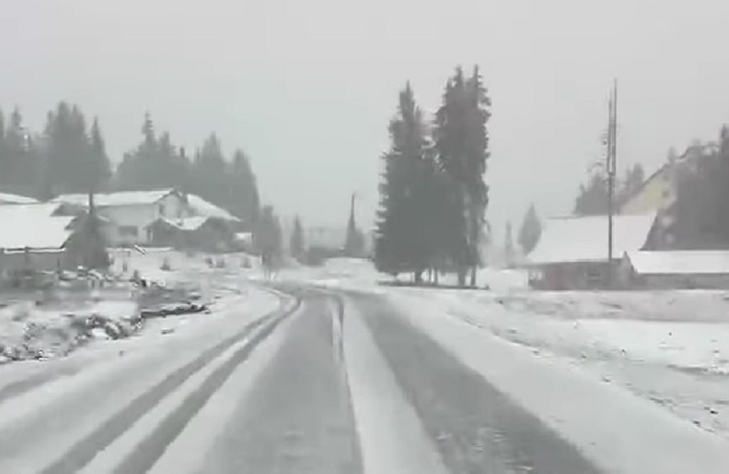 Vreme extrem de rece în Apuseni: a nins în zonele montane