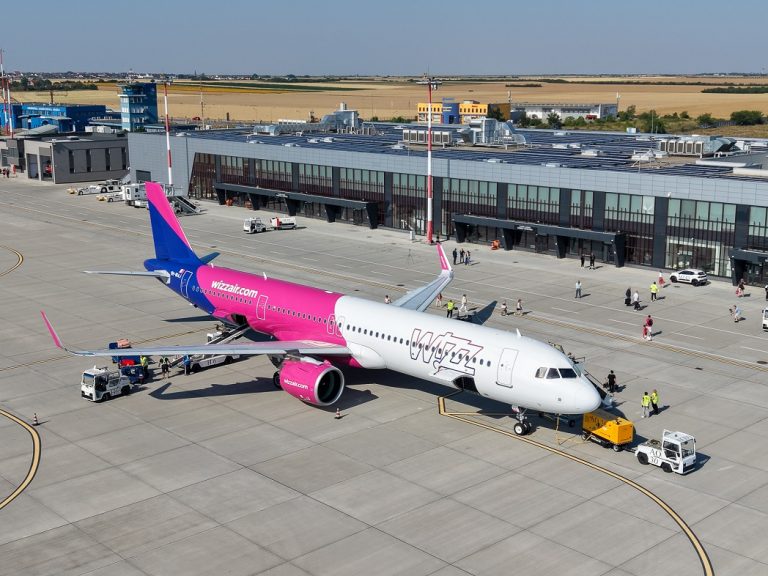 Aeroportul Oradea își extinde rețeaua internațională: Au fost inaugurate cursele directe către Roma și Dortmund!