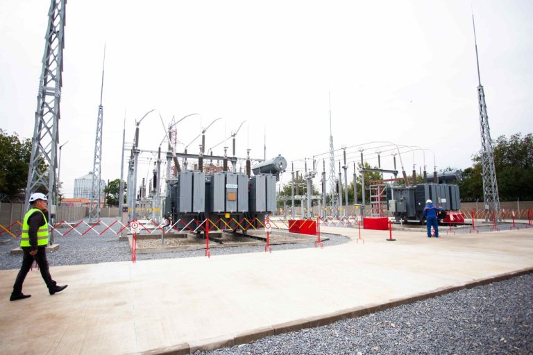 Rețele Electrice România a investit circa 55 milioane de lei în 2025 în modernizarea și digitalizarea infrastructurii electrice de distribuție din Hunedoara