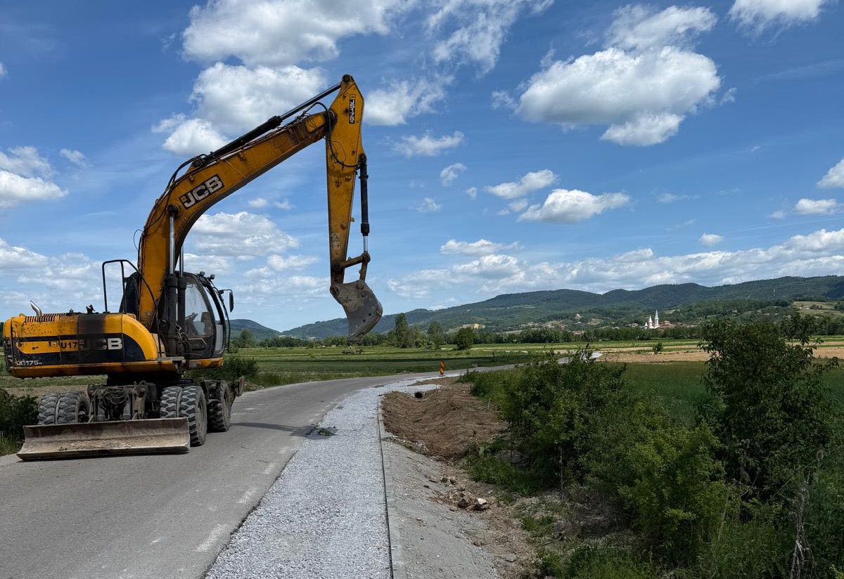 Pista de biciclete din Dobrești prinde contur. Primul tronson se apropie de finalizare