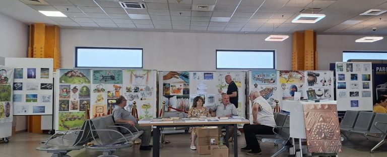 Expoziție internațională de caricatură despre protecția mediului, găzduită de Aeroportul Internațional Cluj