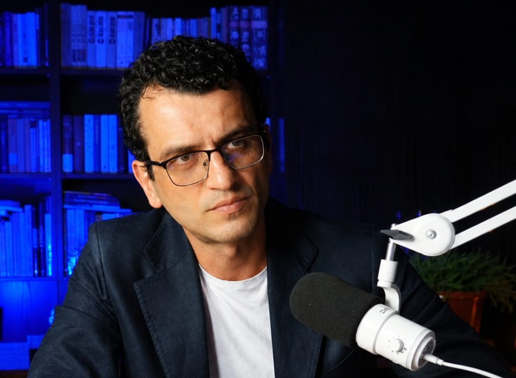 Neurochirurgul George Ungureanu: „România este prea săracă pentru a nu avea un sistem public de sănătate puternic”
