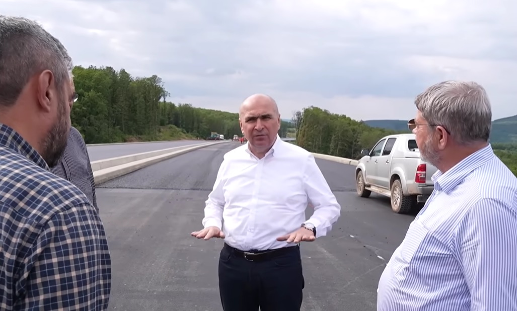 Ilie Bolojan: De la 1 decembrie se va putea circula pe peste 40 km noi ai Autostrăzii Transilvania între Cluj și Zalău (VIDEO)