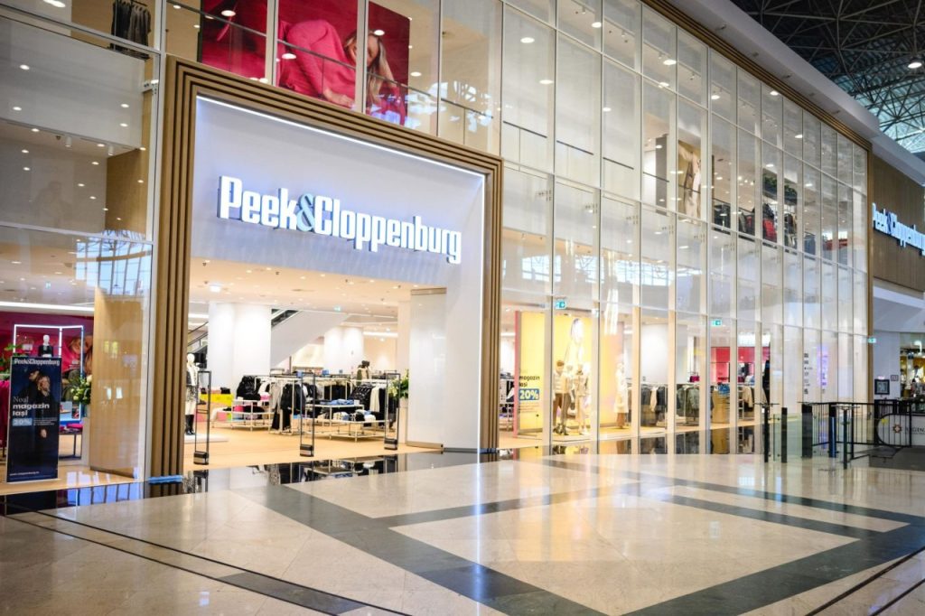 Flagship store Peek & Cloppenburg, concept multibrand internațional, în RIVUS Cluj-Napoca