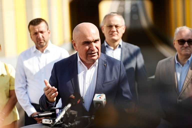 Ilie Bolojan refuză intrarea PNL într-un guvern alături de PSD, dar lasă deschisă posibilitatea susținerii premierului desemnat Luca Niculescu
