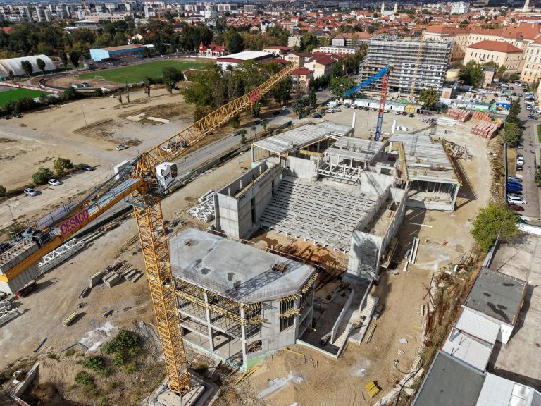 Noua sală de spectacole din Oradea prinde contur: Centrul Cultural Multifuncțional a ajuns la 30% și va avea peste 1.000 de locuri