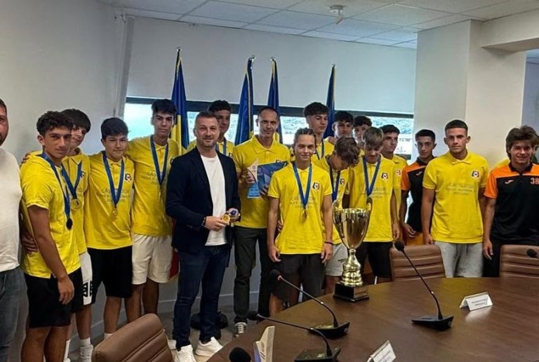 Florești și-a premiat sportivii de performanță: Peste 2,7 milioane de lei investiți anul acesta în infrastructura sportivă