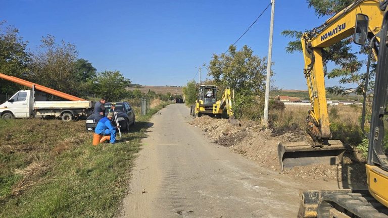 Lucrări în mai multe zone din Teiuș: canalizare nouă, intervenții pe drumul spre Căpud și exercițiu SVSU pe Mureș