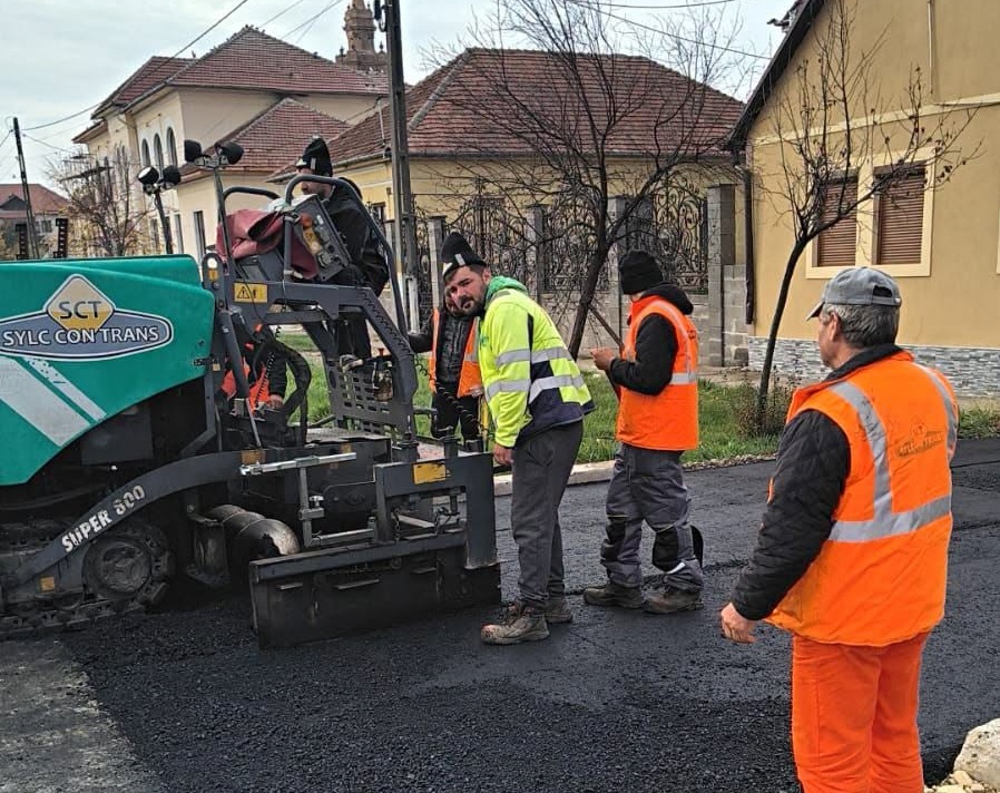 Investiție de peste 40 de milioane de euro în drumurile din Arad! Iustin Cionca: „Modernizăm drumurile, dar și accesul oamenilor la propriile gospodării”
