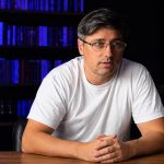 Scenă rotativă, operă și „O scrisoare pierdută” la 80 de ani: ce urmează pentru clădirea teatrului din Turda?