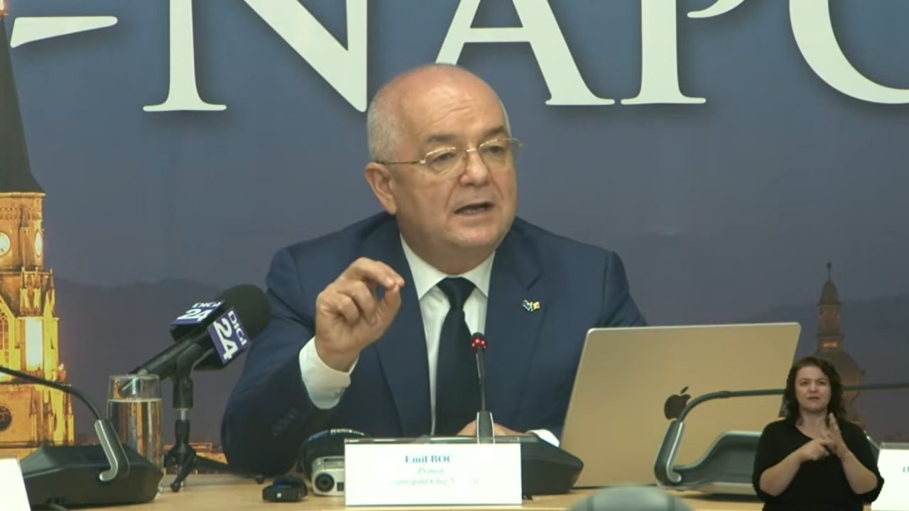 Lecții gratuite pentru Bacalaureat, oferite de Primăria Cluj-Napoca! Emil Boc lansează o platformă cu 70 de lecții: „Fiecare copil să aibă șansa să reușească”