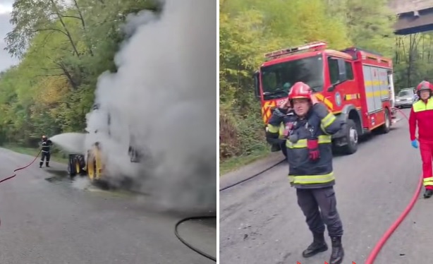 Buldoexcavator cuprins de flăcări pe DN 687A, între Hunedoara și Teliucu Inferior! Trafic blocat și pericol de extindere a incendiului la pădure (VIDEO)
