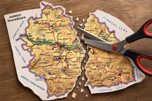 Se schimbă harta județului Hunedoara? Se pregătește comasarea localităților mici. Ce comune vor dispărea?